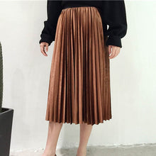 Load image into Gallery viewer, Long Metallic Silver Maxi Pleated Skirt
